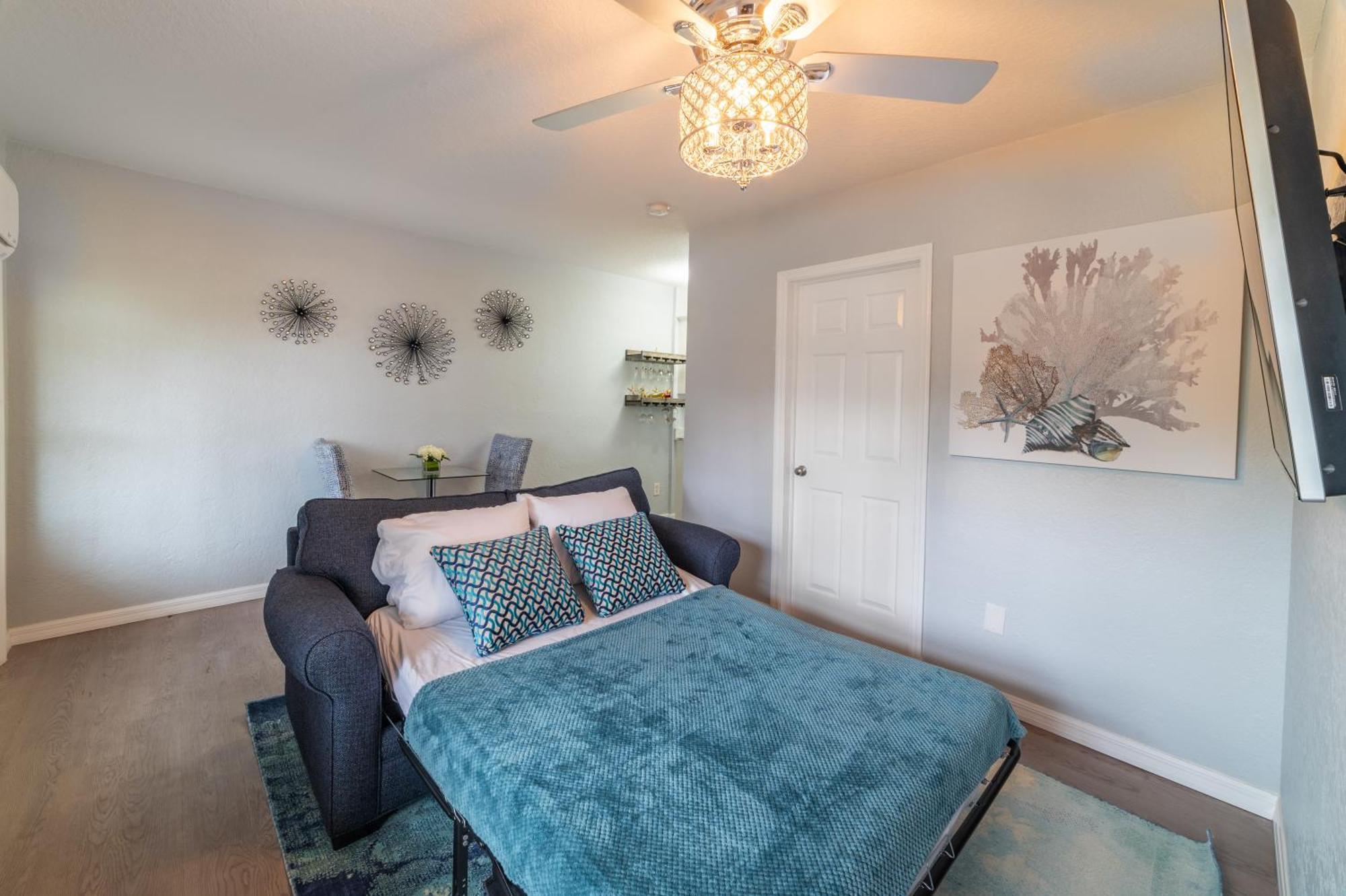 102-Tiny Treasure-Waterfront With Heated Pool Leilighet St. Pete Beach Eksteriør bilde